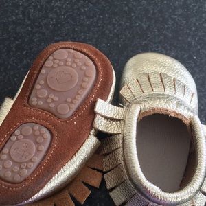 NEW Tassel Bow Baby Moccasins - Boys and Girls